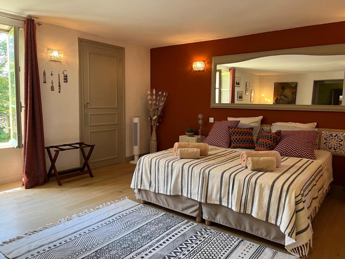 Chateau Du Mauny, Gites Et Chambres D'Hotes En Bourgogne Rosey Exteriér fotografie